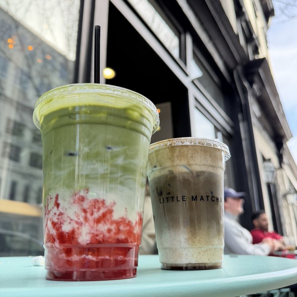 A Genmaicha with cream and fresh strawberry puree and a hojicha with cinnamon and oat? A Genmaicha with cream and fresh strawberry puree and a hojicha with cinnamon and oat?