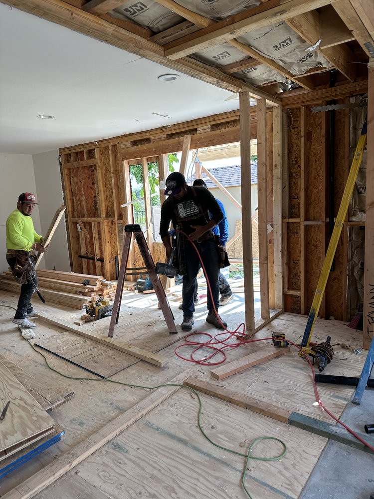 Slide of Construction In LA