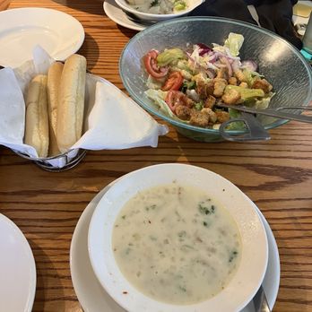 Olive Garden Italian Restaurant - Italian Near Me - Redding, California Olive Garden Italian Restaurant - Italian Near Me - Redding, California