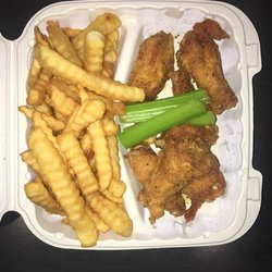 Wings 21 Woodmore - honey lemon pepper