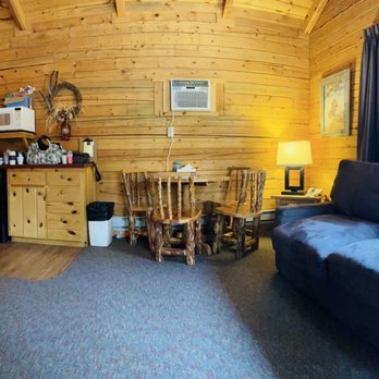 Powder House Lodge - Deluxe family cabin - Hotels Near Me - Keystone, South Dakota Powder House Lodge - Deluxe family cabin - Hotels Near Me - Keystone, South Dakota