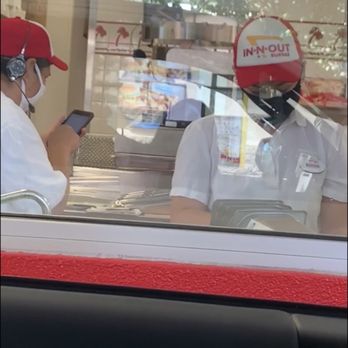 In-N-Out Burger - Employee on cellphone who proceeds to handle food without washing hands - Fast Food Near Me - Hanford, California