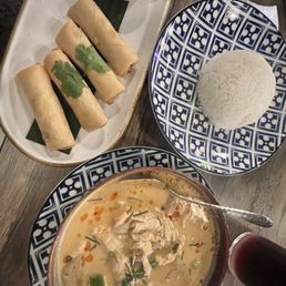 Chicken Panang Curry & Spring Rolls Chicken Panang Curry & Spring Rolls