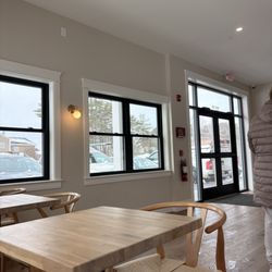 Blake Orchard Juicery - Inside