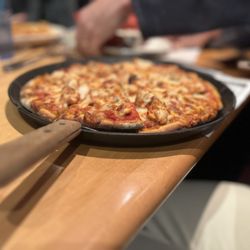 Sebago Brewing Company - Pizza with chicken
