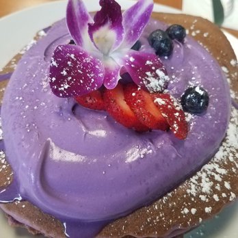 Guieb Cafe - Ube pancakes - New American Near Me - Honolulu, Hawaii