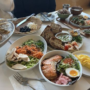 Yang’s Kitchen - Oysters, salmon bowl, etc. - Asian Fusion Near Me - Alhambra, California Yang’s Kitchen - Oysters, salmon bowl, etc. - Asian Fusion Near Me - Alhambra, California