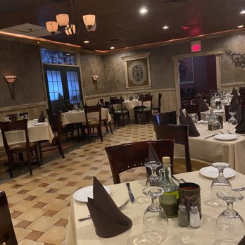 Antonio Ristorante Italiano - We were the only customers here but food was great - Italian Near Me - Itasca, Illinois