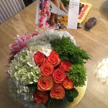 Flamingo Flowers - Gorgeous delivered arrangement - Florists Near Me - Los Angeles, California