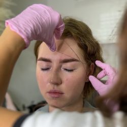 Da Beauty Bar - Brow lamination and tinting at DA Beauty Bar beauty salon in Brickell.