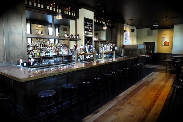 Banter Bar by null