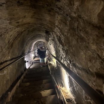 Cave Store - Walking Tours Near Me - La Jolla, California Cave Store - Walking Tours Near Me - La Jolla, California