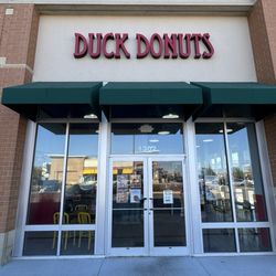 Duck Donuts