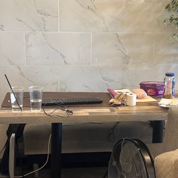 Cafe Tori - Not professional! They should clean this up and make this table available to their customers! - Desserts Near Me - Bakersfield, California