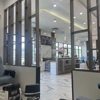 Verona Spa & Nails - Beautiful, clean! Lots of drink options. - Nail Salons Near Me - Houston, Texas Verona Spa & Nails - Beautiful, clean! Lots of drink options. - Nail Salons Near Me - Houston, Texas