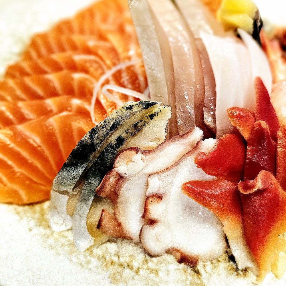 Kungfu Sushi - Sushi Bars Near Me - North York, Ontario