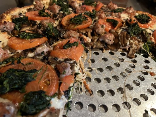 Gianni's Pizza by null