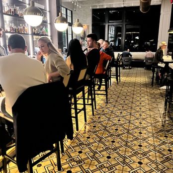 OLIVIA - Bar area - Italian Near Me - Tampa, Florida
