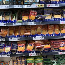 Lidl - Packaged cheese