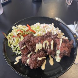 The Fort at 49 - Hawaiian Chicken with pineapple slaw and macaroni salad