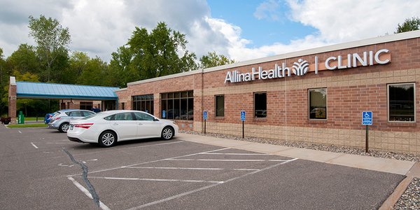 ALLINA HEALTH FOREST LAKE CLINIC - Updated May 2025 - 16 Photos & 10 ...