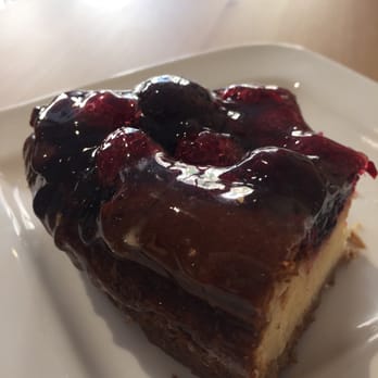 Pons - La mejor tarta de queso de mi vida - Bakeries Near Me - Valencia, V Pons - La mejor tarta de queso de mi vida - Bakeries Near Me - Valencia, V