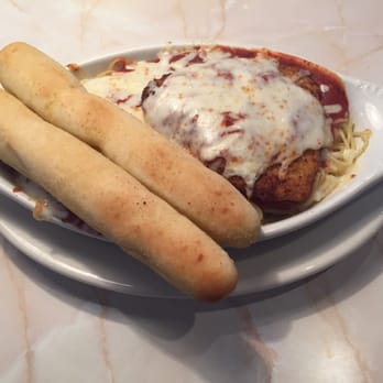 Fazoli's - #7 Chicken Parmigano - Italian Near Me - Waco, Texas