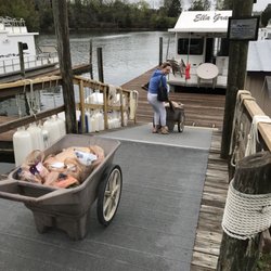 Parrot Cove Boat Rentals - Carts for on and off loading personal gear