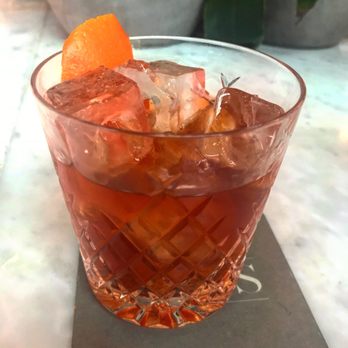Fox Bar - Old fashioned - Bars Near Me - Chicago, Illinois Fox Bar - Old fashioned - Bars Near Me - Chicago, Illinois