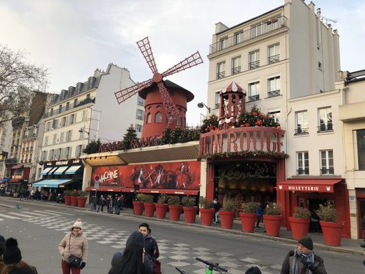 La Machine du Moulin Rouge by null