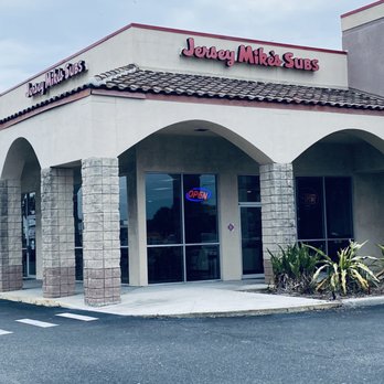 Jersey Mike's Subs - Fast Food Near Me - Indialantic, Florida