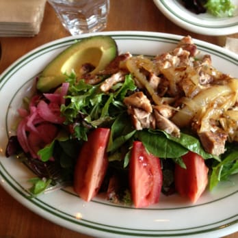 Parada 22 - Pollo Salad! - Latin American Near Me - San Francisco, California Parada 22 - Pollo Salad! - Latin American Near Me - San Francisco, California