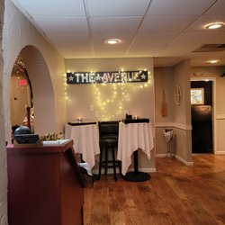 Avenue Steak House - Entrance