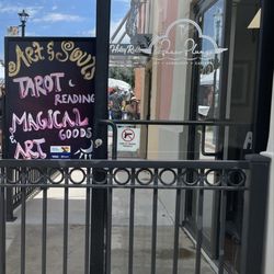 Paseo Arts District - Medium and tarot readings