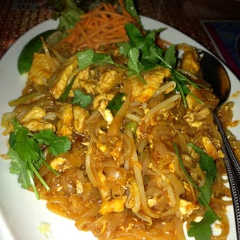 Jitlada - Chicken Pad Thai - Thai Near Me - Los Angeles, California Jitlada - Chicken Pad Thai - Thai Near Me - Los Angeles, California