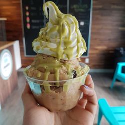 La Diperie - Cookie dough with vanilla matcha ice cream