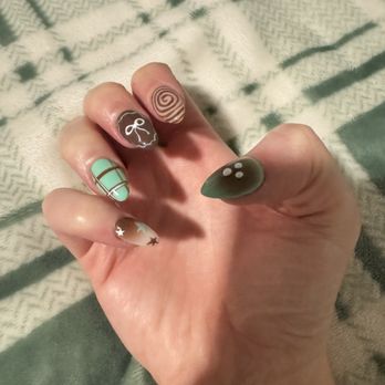 Luxy Nail Spa - nails - Nail Salons Near Me - Walnut Creek, California