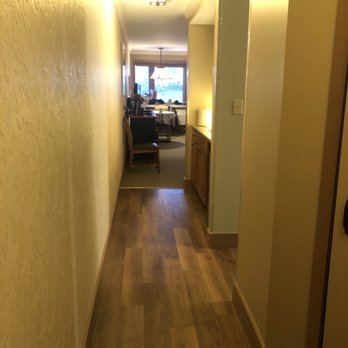 Crystal Mountain - Hallway - Hotels Near Me - Thompsonville, Michigan