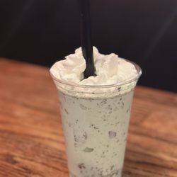 The Howlin Bird - Grinch Milkshake