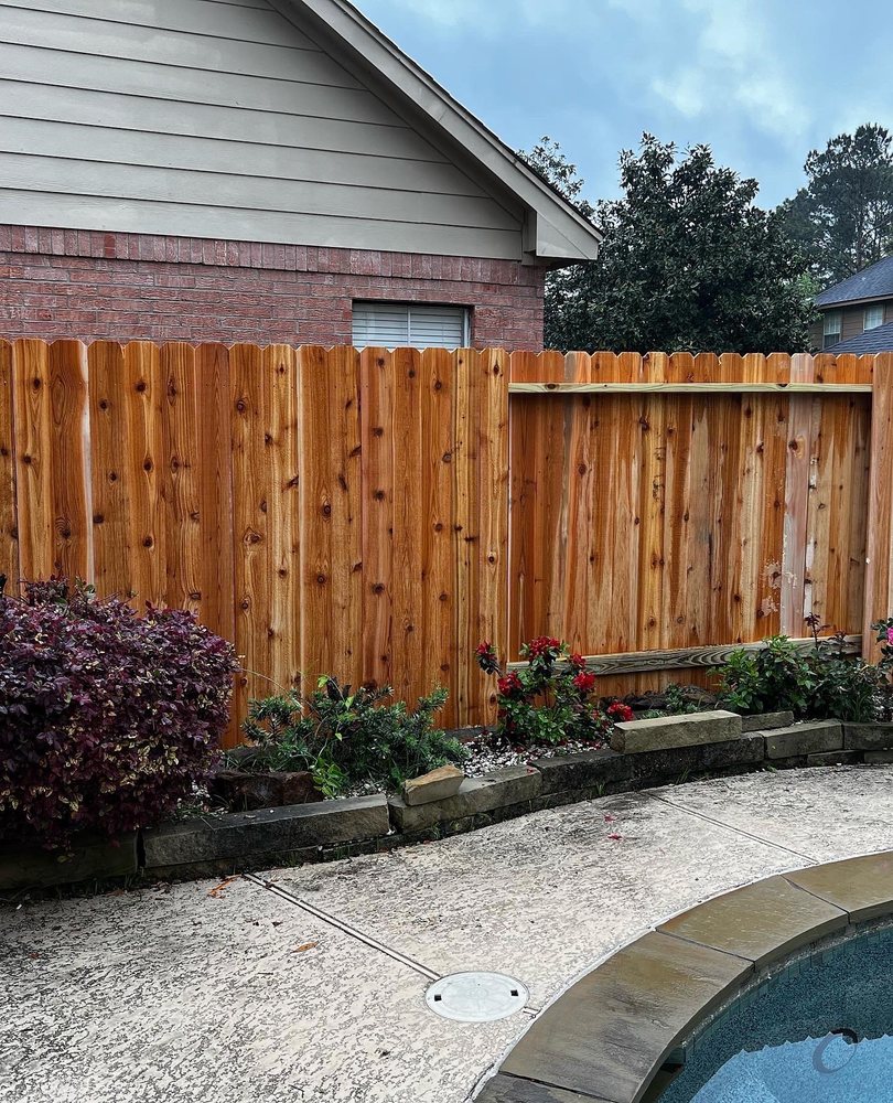 Slide of Sierra Madre Fence