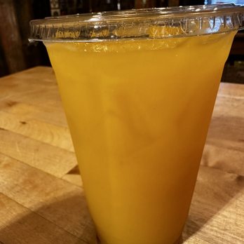 D'Cuban Cafe - Fresh mango juice - Cuban Near Me - Marietta, Georgia
