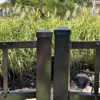 Mae Fence - Uneven gate - Fences & Gates Near Me - Cincinnati, Ohio Mae Fence - Uneven gate - Fences & Gates Near Me - Cincinnati, Ohio