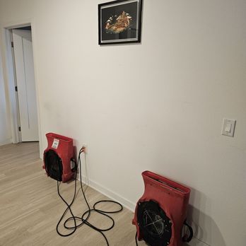 Broadstone Atlas - Fans maintenance brought in to prevent mold growth from the leak - Apartments Near Me - Santa Ana, California Broadstone Atlas - Fans maintenance brought in to prevent mold growth from the leak - Apartments Near Me - Santa Ana, California