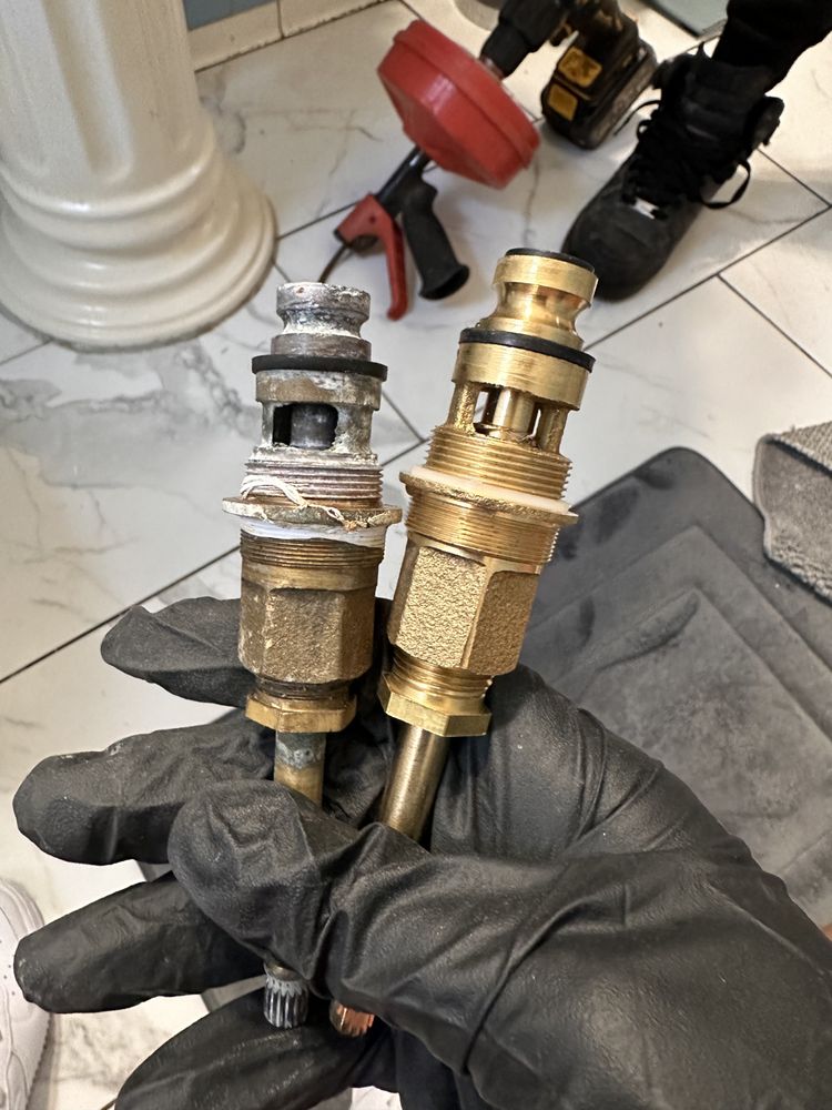 Slide of LaLas Plumbing