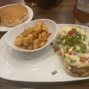 Another Broken Egg Cafe - Carbcake Eggs Benedict - Breakfast & Brunch Near Me - Winter Park, Florida Another Broken Egg Cafe - Carbcake Eggs Benedict - Breakfast & Brunch Near Me - Winter Park, Florida