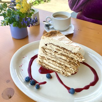 Mountain Brauhaus - Russian Honey Cake - New American Near Me - Gardiner, New York Mountain Brauhaus - Russian Honey Cake - New American Near Me - Gardiner, New York