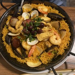 Chicken and Seafood Paella Chicken and Seafood Paella