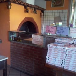 Pizzeria Marisa di LIA Maria - Il forno