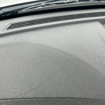 Auto Glass Discounters - More water from an incorrect install - Windshield Installation & Repair Near Me - Fairfield, Ohio