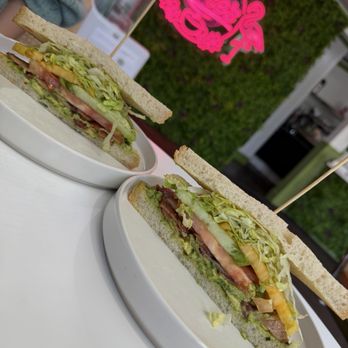 Dre's Cafe - BLT. Top Tier. - Coffee & Tea Near Me - Toluca Lake, California